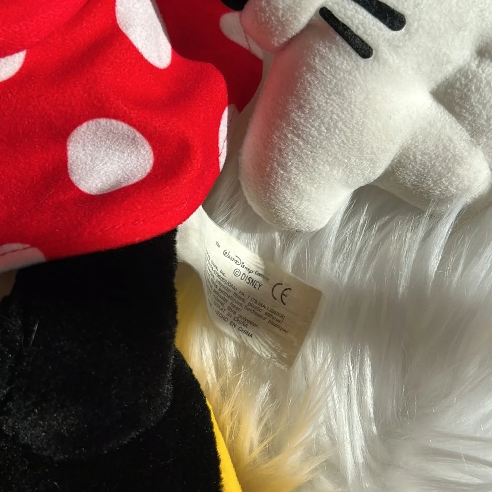 Disney’s Minnie Mouse plush 18” - Picture 7 of 8